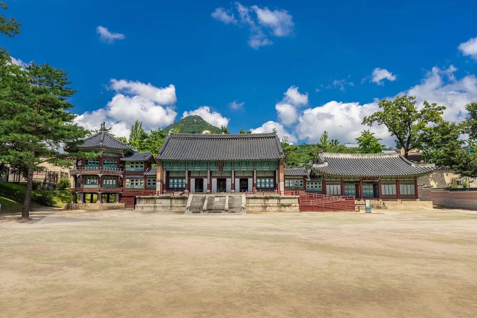 Jibokjae at Gyeongbokgung, the royal library, showing a different architectural treatment